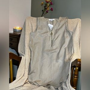 Oatmeal gold zipper vest tank top. New with tags